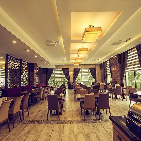 Elgarden & Hotel