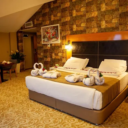 Elgarden & Hotel Masukiye