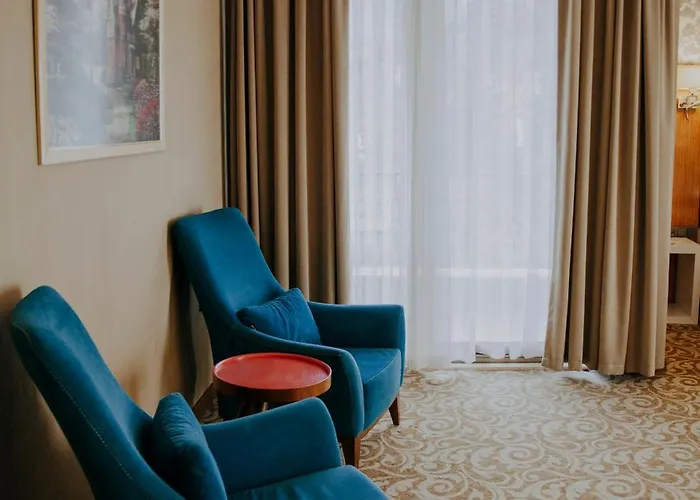 Hotel Elgarden & Masukiye