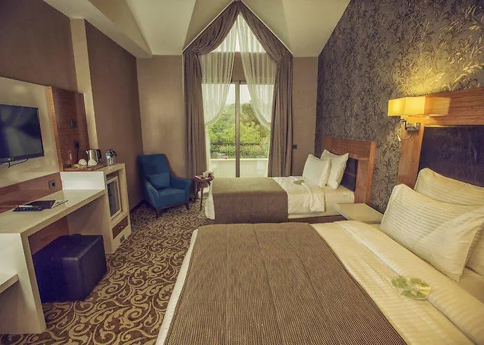 Elgarden & Hotel Masukiye